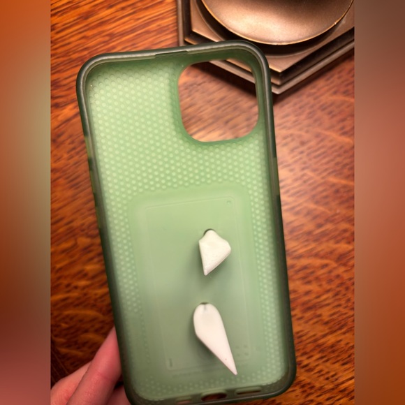 Loopy case for iPhone 13 - Picture 4 of 4
